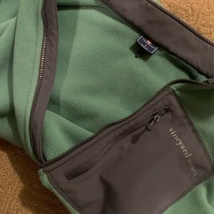 Vineyard Vine Zip-up jacket